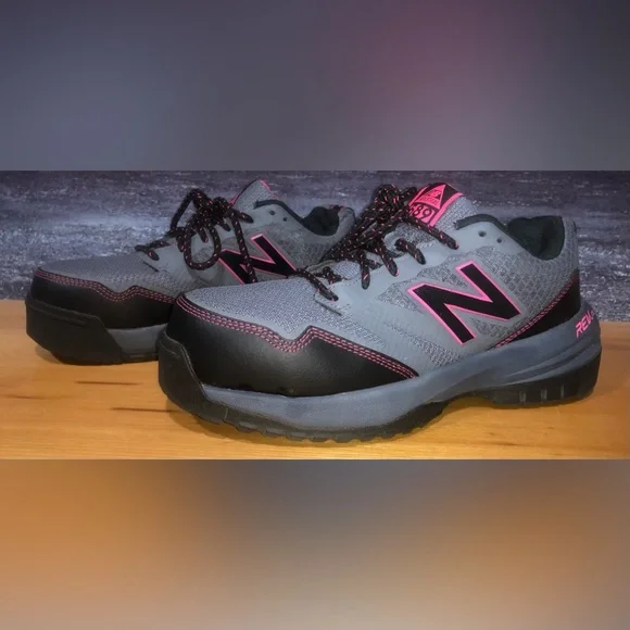 Women's New Balance 589v1 Industrial Composite Toe Work & Safety size 7B - Picture 4 of 14